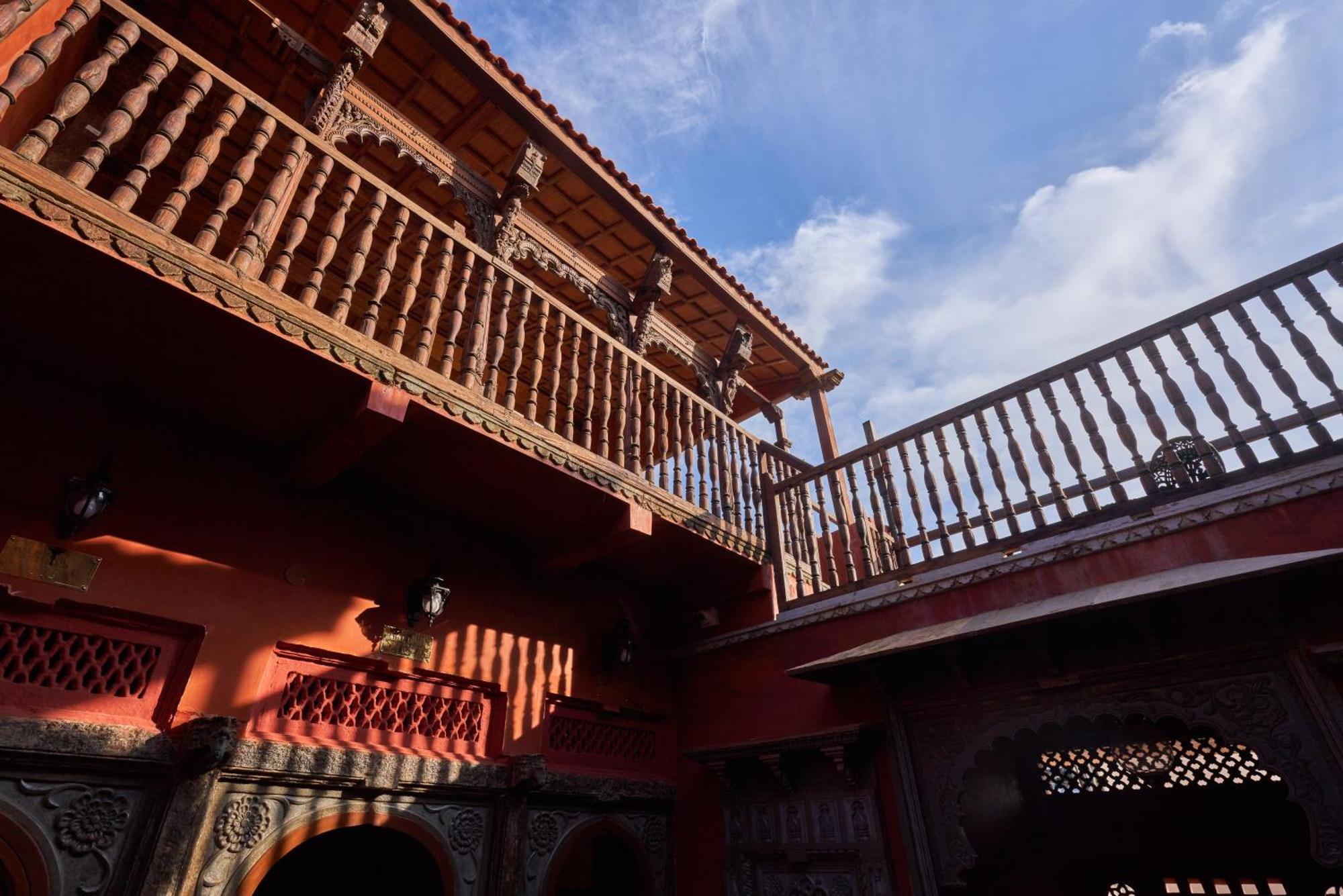 Kaladwas Lal Haveli - A Heritage Boutique Hotel *