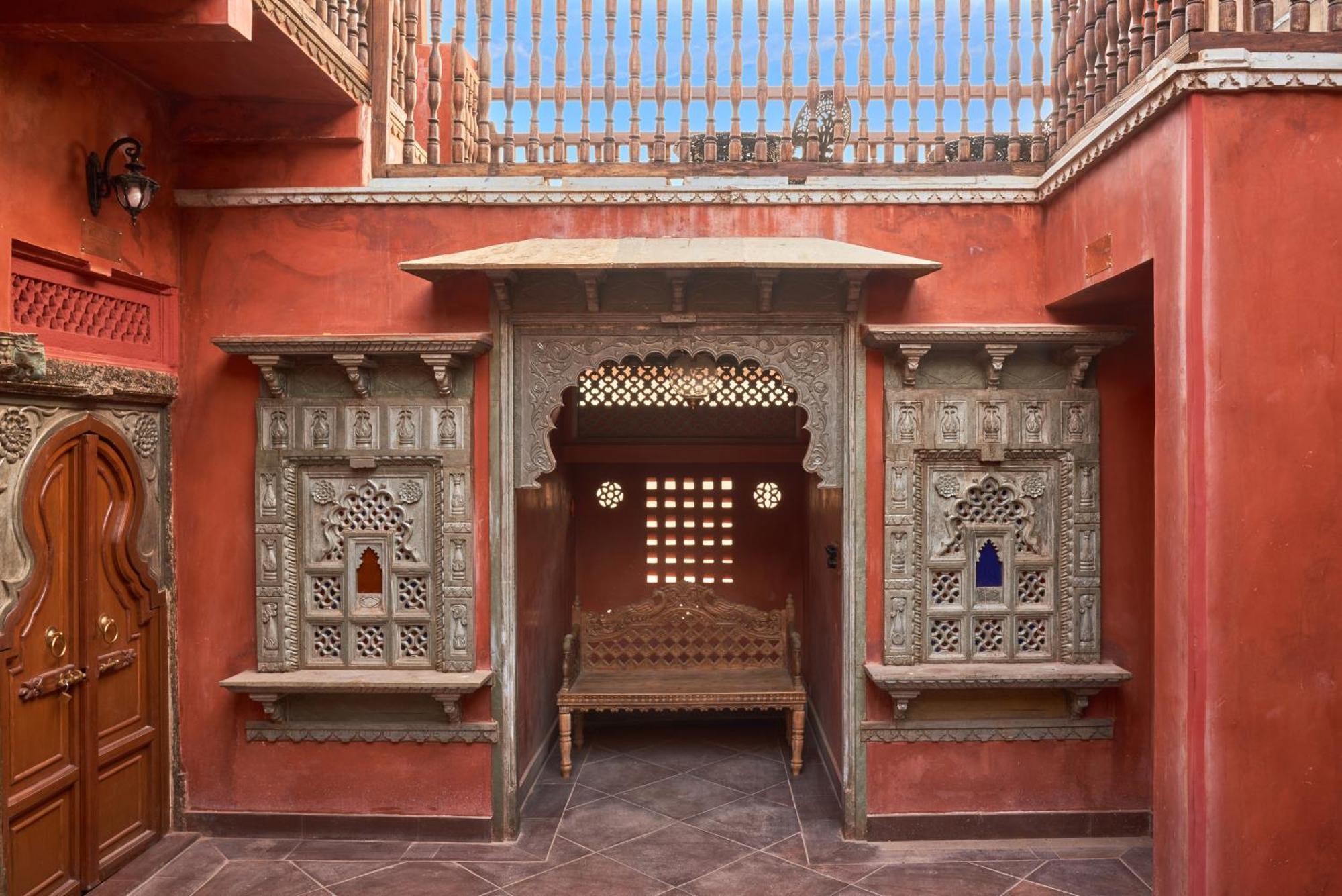 Hotel Kaladwas Lal Haveli - A Heritage Boutique *