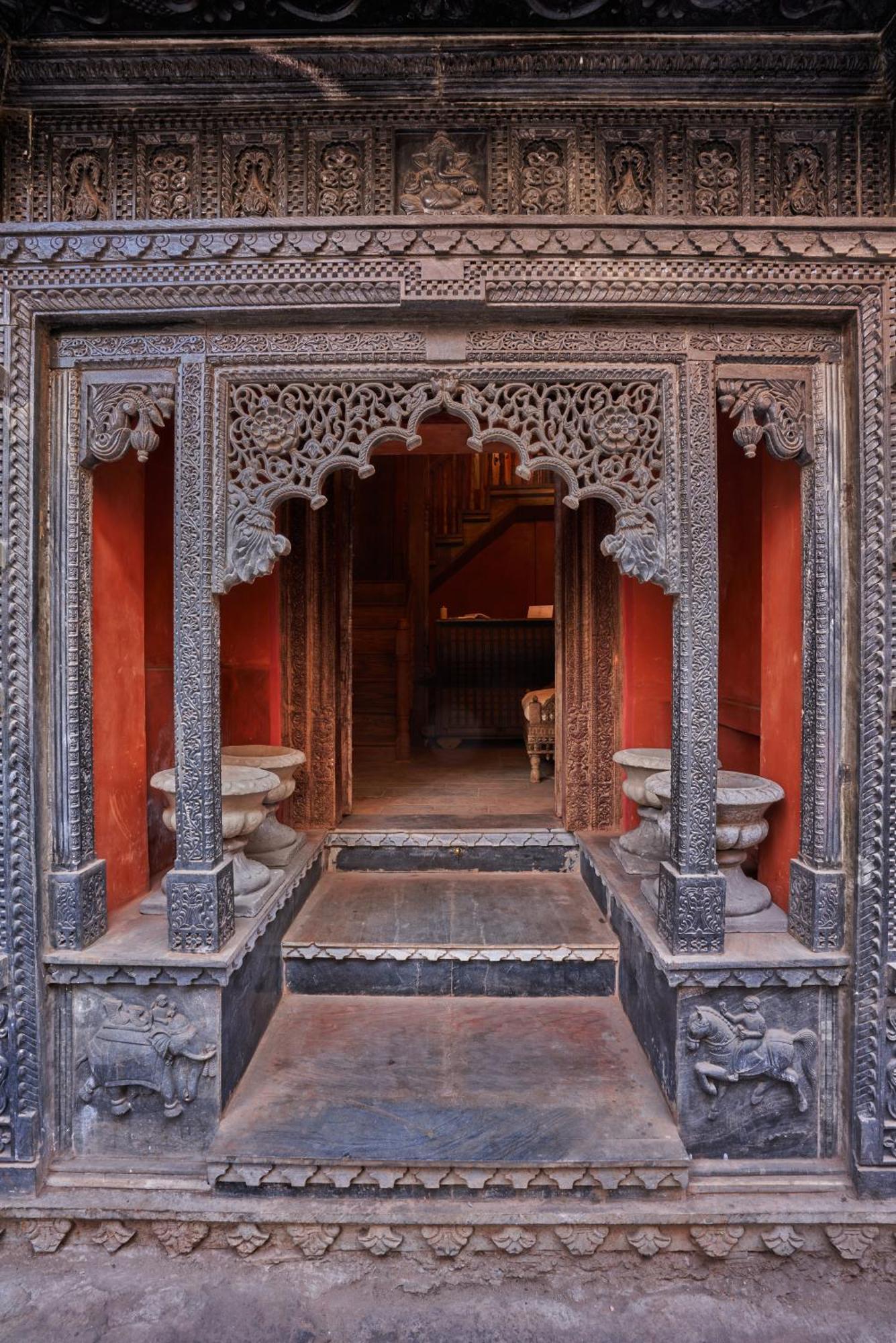 Hotel Kaladwas Lal Haveli - A Heritage Boutique Udaipur