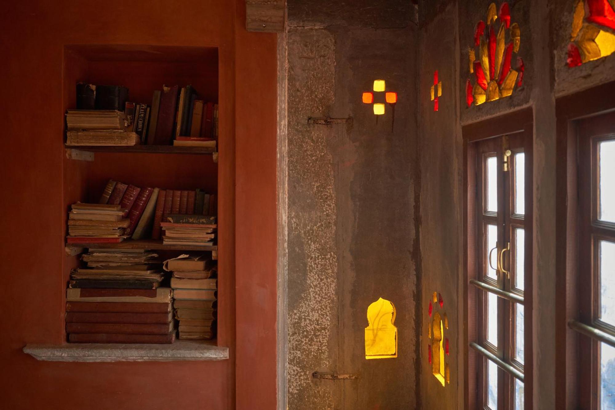 Kaladwas Lal Haveli - A Heritage Boutique * Udaipur