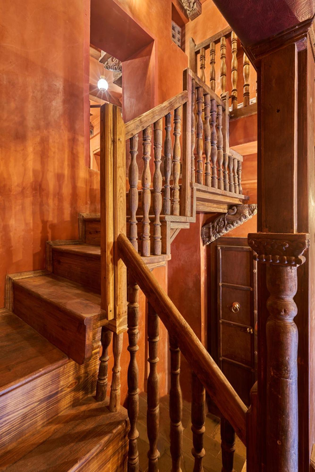 Kaladwas Lal Haveli - A Heritage Boutique Hotel