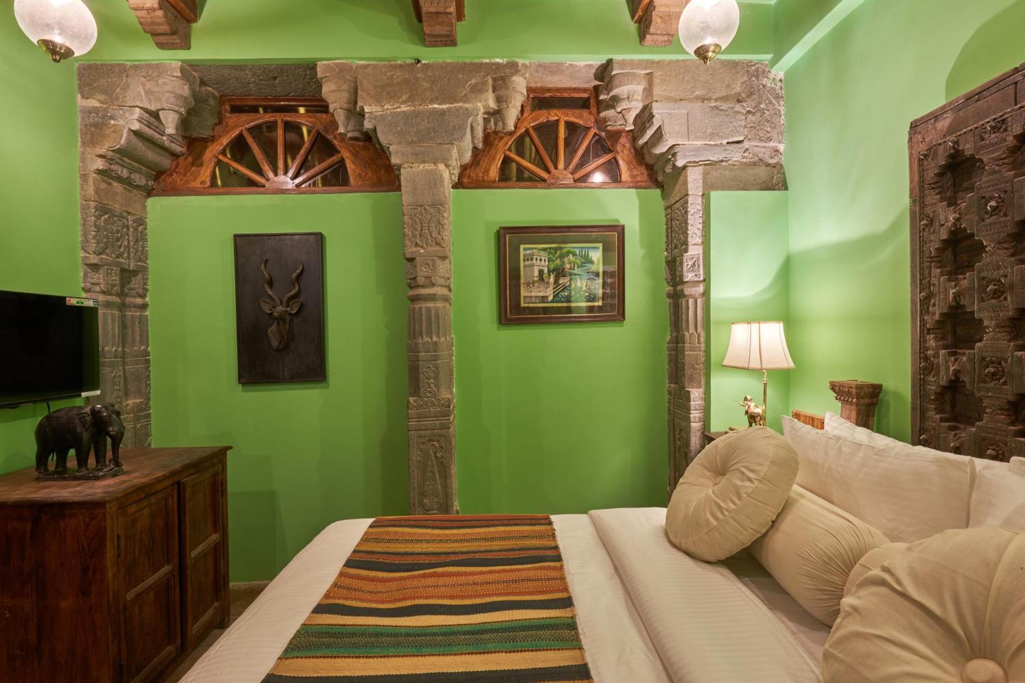 Kaladwas Lal Haveli - A Heritage Boutique Hotel