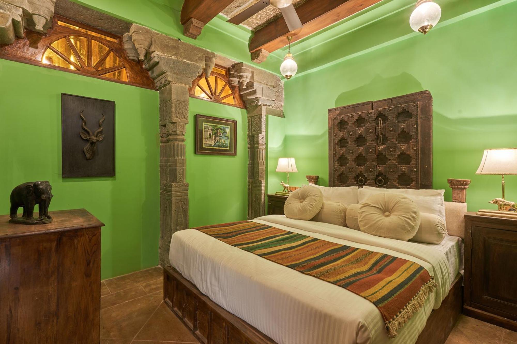 Kaladwas Lal Haveli - A Heritage Boutique Hotel